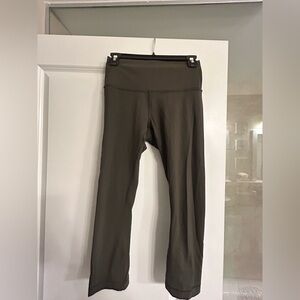 lululemon athletica Wunder Under Crop (High-Rise) Full On Luxtreme 21" Olive